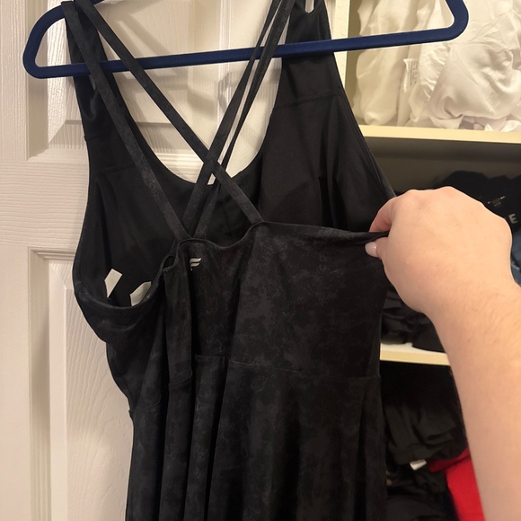 Boost Performance Dress Classic Mini - Picture 2 of 4